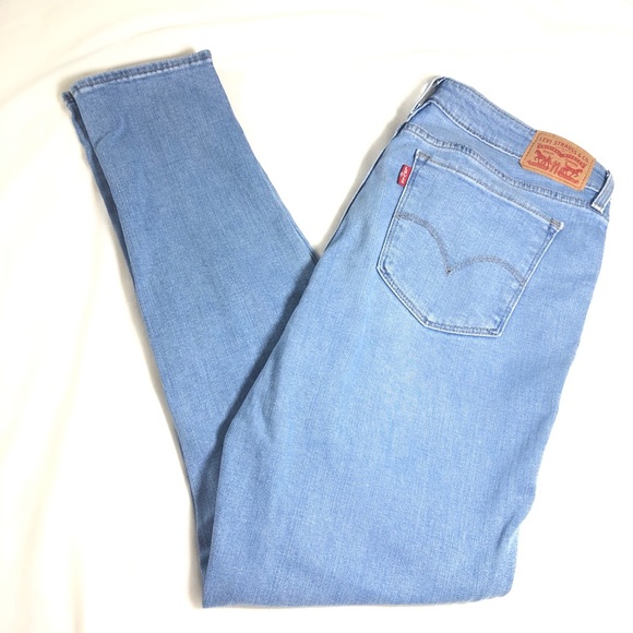 Levi’s 711 Skinny Jeans {light-wash} - Picture 3 of 6